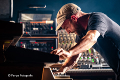20230510-Par-pa-fotografie-Catching-Music-NilsFrahm-TivoliVredenburg-3692-1CM