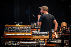 20230510-Par-pa-fotografie-Catching-Music-NilsFrahm-TivoliVredenburg-3726-1CM