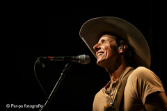 20251117-202944-Par-pa-fotografie-SamBettens-CatchingMusic-9752-1CM