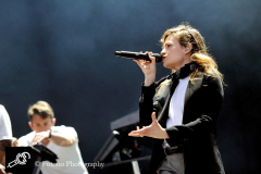 christine-and-queens-bks2016-fotono_001