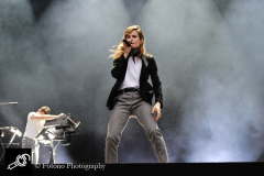christine-and-queens-bks2016-fotono_005