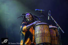 Pat-Thomas-Kwashibu-Area-Band-at-DTRH2016-26_06_2016-08