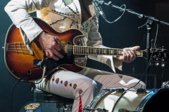 Dead Elvis & his one man grave