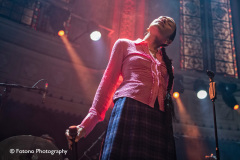 Olivia-Dean-Paradiso-06-04-2022-Fotono-Photography-002