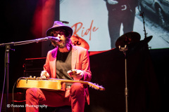 Jack-Broadbent-13-11-22-philharmonie-fotono-005