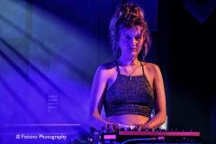 Yori-21-04-23-Podium-Victoriefotono-photography-004