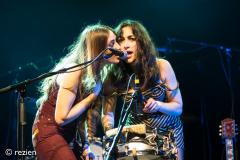 Kitty-Daisy-and-Lewis-Rhythm-and-Blues-Night-Spot-29-04-2023-rezien-10