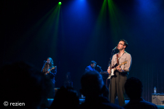 Nick-Waterhouse-Rhythm-and-Blues-Night-Spot-29-04-2023-rezien-1