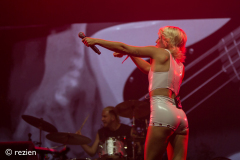 Amyl-and-the-Sniffers-LL23-Rezien-007
