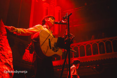 declanmckenna-paradiso-2024-nonjaderoo-7