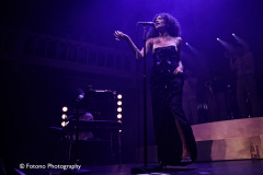 olivia-dean-13-05-24-paradiso-007