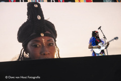Fatoumata-Diawara-Best-Kept-Secret-08-06-2024-Foto-Dave-van-Hout-8503