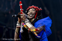 Fatoumata-Diawara-Best-Kept-Secret-08-06-2024-Foto-Dave-van-Hout-8936