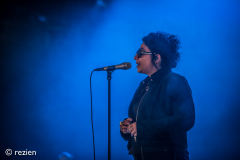 Arooj-Aftab-Lowlands-2024-rezien-002