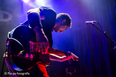 020-20241220-Par-pa-fotografie-CathingMusic-GreenLizard-DeHelling-3292-1CM
