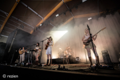 Sarah-Julia-Lowlands-zondag-2025-rezien-001