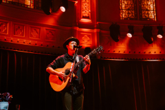 Jason-Mraz-paradiso-01102025-capturedbyracheell_004