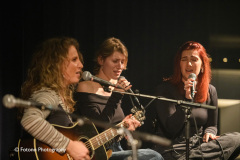 Julia-Adriana-Popronde-Eindfeest-2025-Melkweg-Fotono-Photography-004