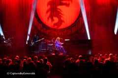 tori-amos-24-04-26-carre-capturedbyesmeralda-017