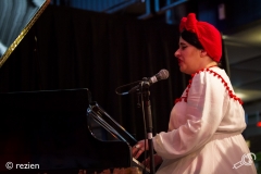 Davina-and-the-Vagabonds-Oosterpoort-01-06-2017-rezien-11-of-14