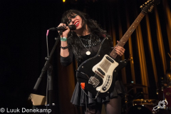 Death-Valley-Girls-Paradiso-12062017-Luuk-Denekamp_-19