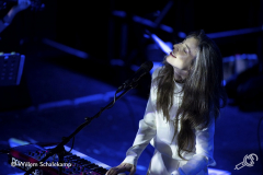 Julia-Holter-10