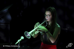 Julia-Holter-20