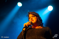 rbnight-Hannah-Williams_and-the-Affirmations-Oosterpoort-28-04-2018-rezien-13-of-16