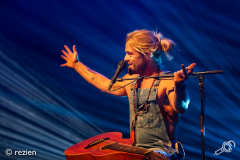 Xavier-Rudd-Oosterpoort-27-06-2017-rezien-16-of-26